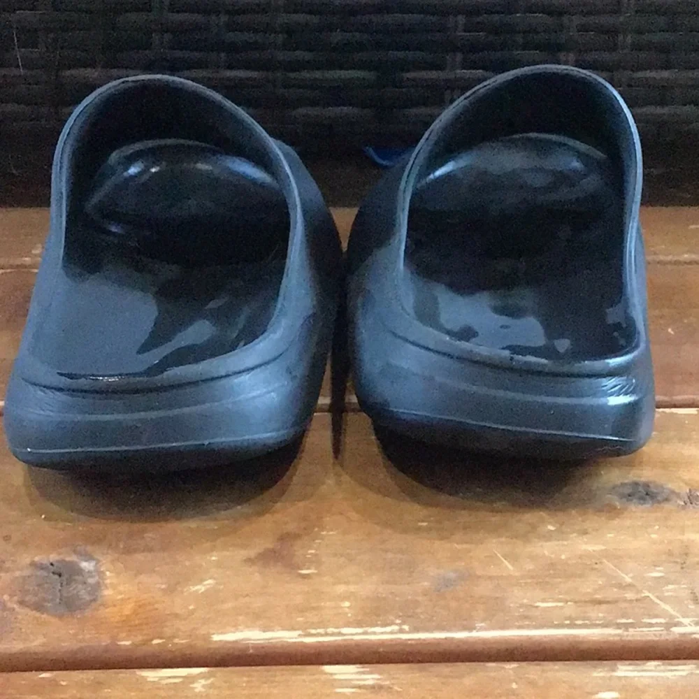 Slides - Picture 4 of 4